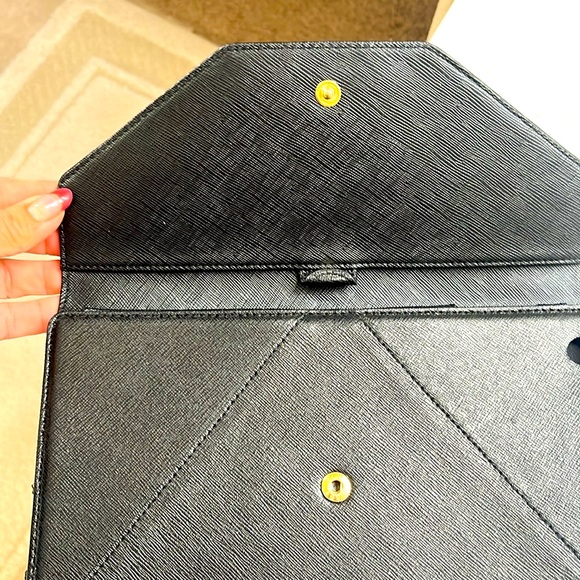 Michael Kors Tablet Case Black with card slots and pen holder. - Picture 7 of 7